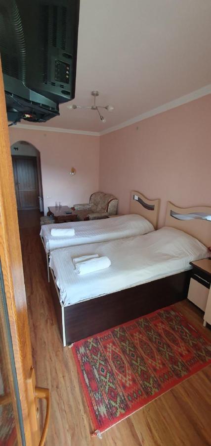 Odzun Hotel アラヴェルジ エクステリア 写真