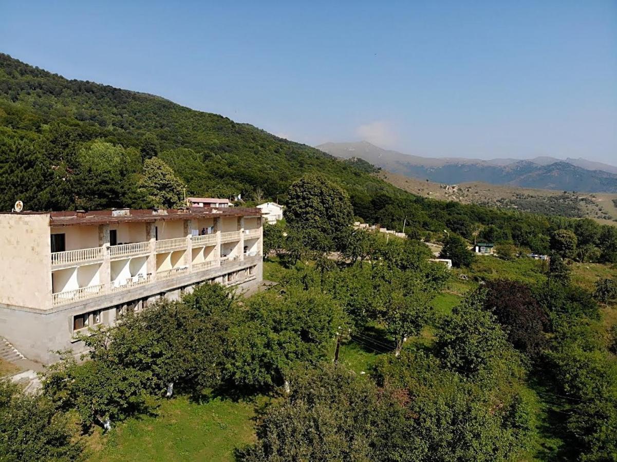 Odzun Hotel アラヴェルジ エクステリア 写真