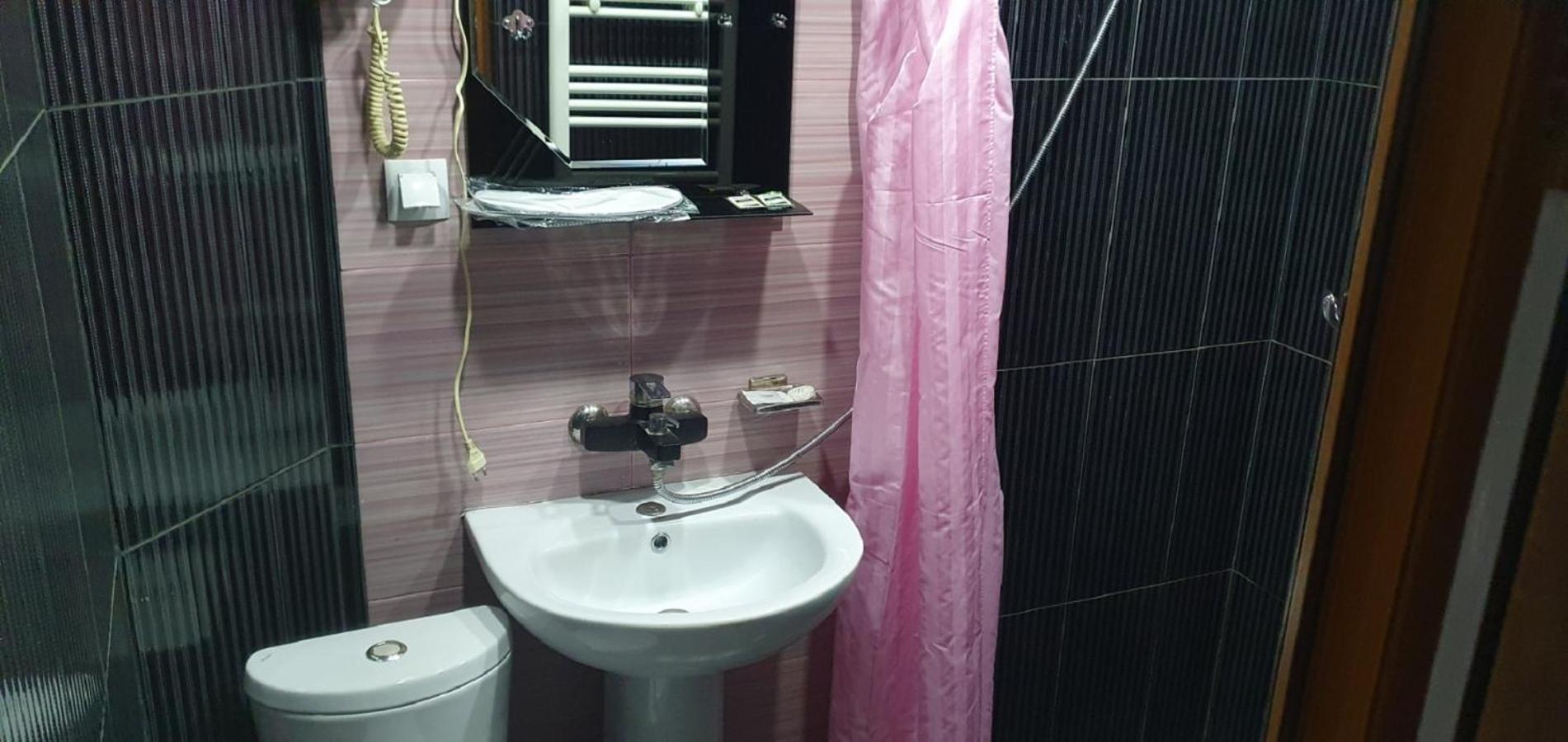 Odzun Hotel アラヴェルジ エクステリア 写真
