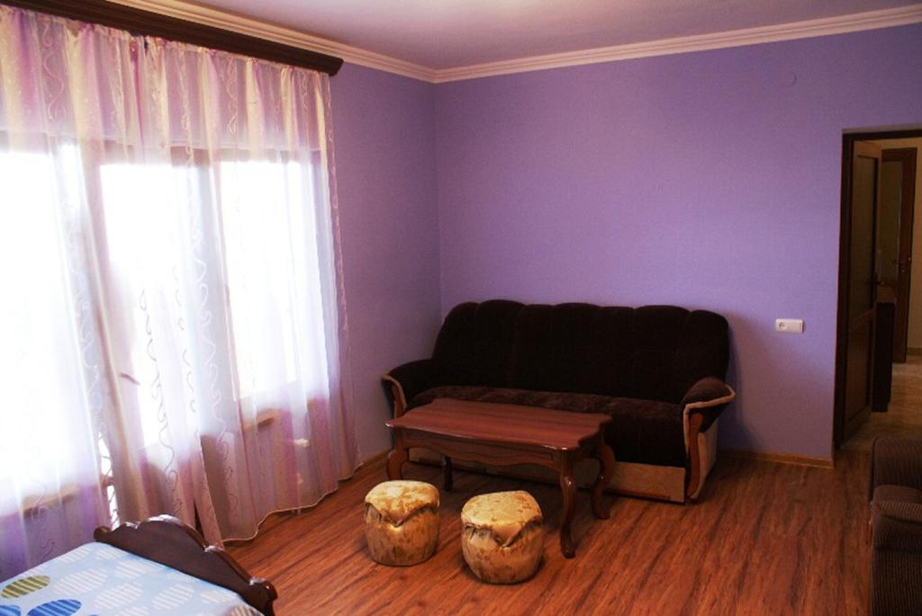 Odzun Hotel アラヴェルジ 部屋 写真