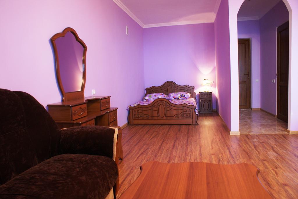 Odzun Hotel アラヴェルジ 部屋 写真